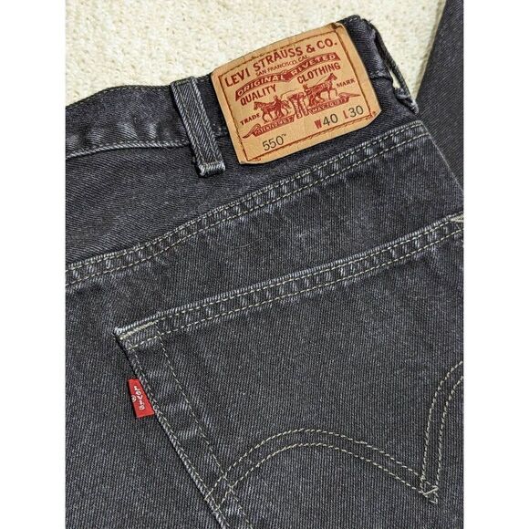 Levi's Men's Black Wash Mid-Rise Straight-Leg 505 Jeans Size 40/30 - Picture 3 of 5